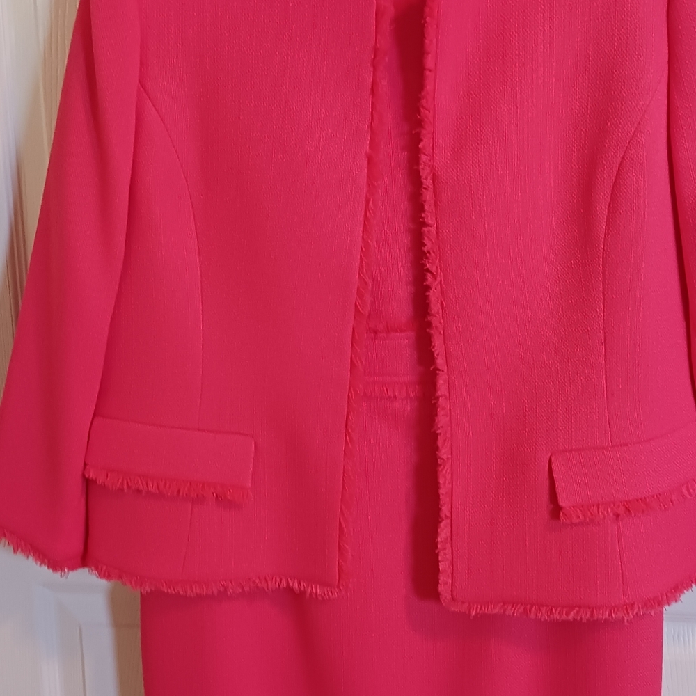 Kasper Size 14. Dress/Jacket.  Fringe detail around neckline, front, hem, sleeve